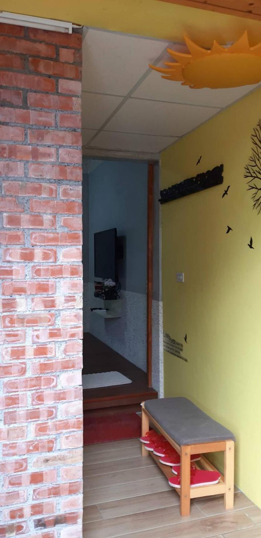 Sunshine Homestay Nanwan Exterior photo